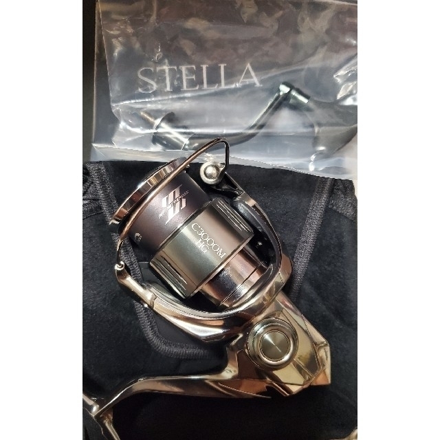 22 ステラ C3000MHG新製品　SHIMANO ラスト1台