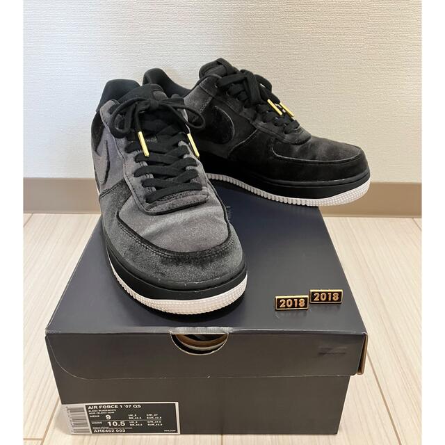 NIKE(ナイキ)のNIKE AIR FORCE 1 07 QS メンズの靴/シューズ(スニーカー)の商品写真