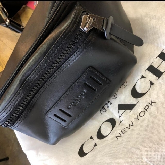 COACH(コーチ)のCOACH ボディバッグ メンズのバッグ(ボディーバッグ)の商品写真