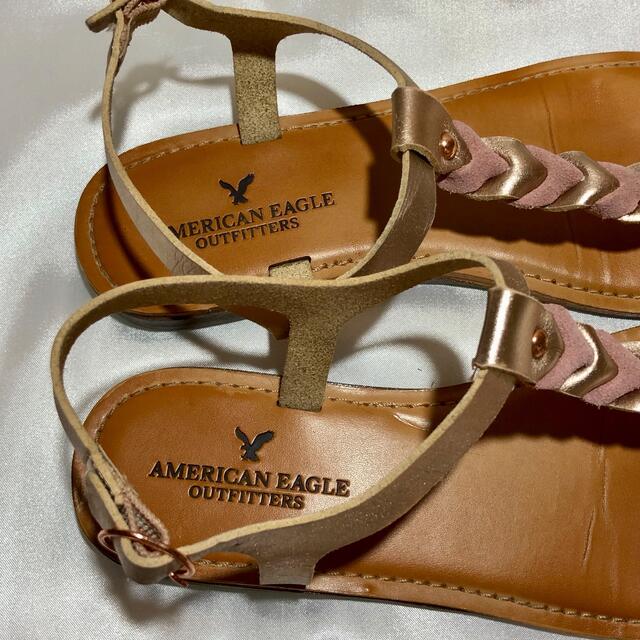 American Eagle(アメリカンイーグル)の【アメリカンイーグル】ゴールド×ピンクが可愛い ちょい履きにもオシャレ サンダル レディースの靴/シューズ(サンダル)の商品写真