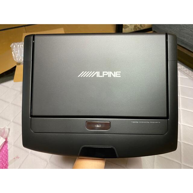 Lowe Alpine(ロウアルパイン)のALPINE フリップダウンモニター 自動車/バイクの自動車(カーナビ/カーテレビ)の商品写真