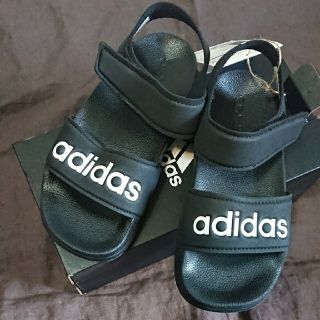 アディダス(adidas)のaoさま。(サンダル)