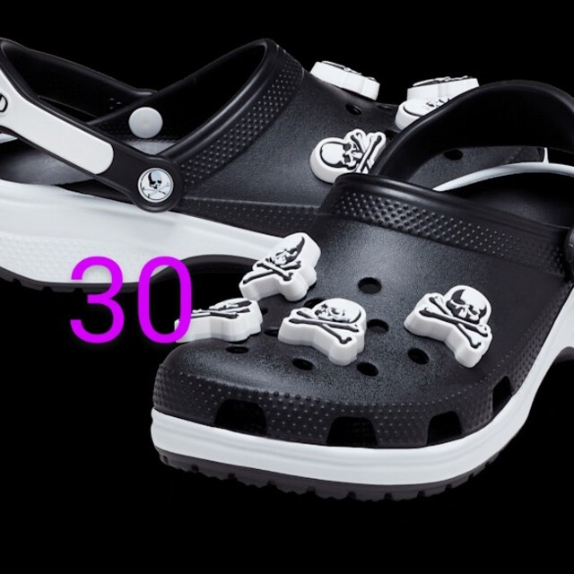 crocs(クロックス)のMASTERMIND × CROCS CLASSIC CLOG30cm メンズの靴/シューズ(サンダル)の商品写真