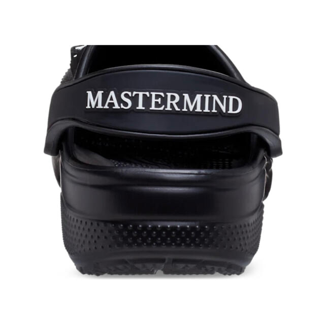 mastermind JAPAN(マスターマインドジャパン)のマスターマインド　クロックス　黒　mastermind crocs メンズの靴/シューズ(サンダル)の商品写真