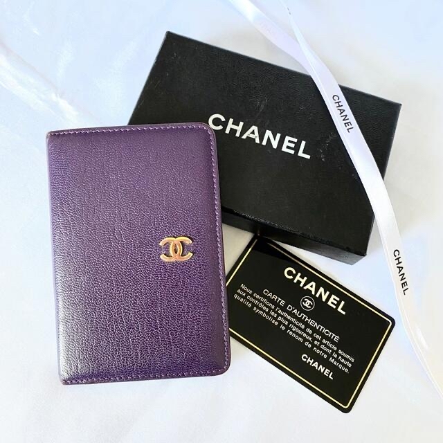 CHANEL(シャネル)のCHANEL ミニアジェンダ  手帳カバー 美品ヴィンテージ ミニサイズが可愛い レディースのファッション小物(その他)の商品写真