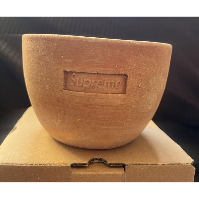 Supreme / 吹っ切れ Poggi Ugo Small Planter 植木鉢 Supreme / 吹っ切れ Poggi Ugo Small Planter 植木鉢