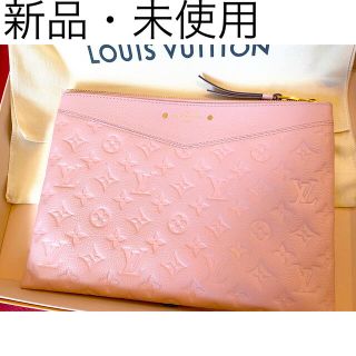 ルイヴィトン(LOUIS VUITTON)の【正規品】ヴィトン　ピンク　モノグラム(クラッチバッグ)