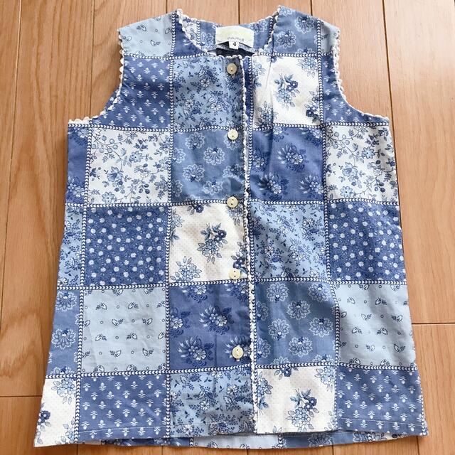 パッチワークプリント　花柄　水色　トップス　サイズ4 キッズ/ベビー/マタニティのキッズ服女の子用(90cm~)(ブラウス)の商品写真