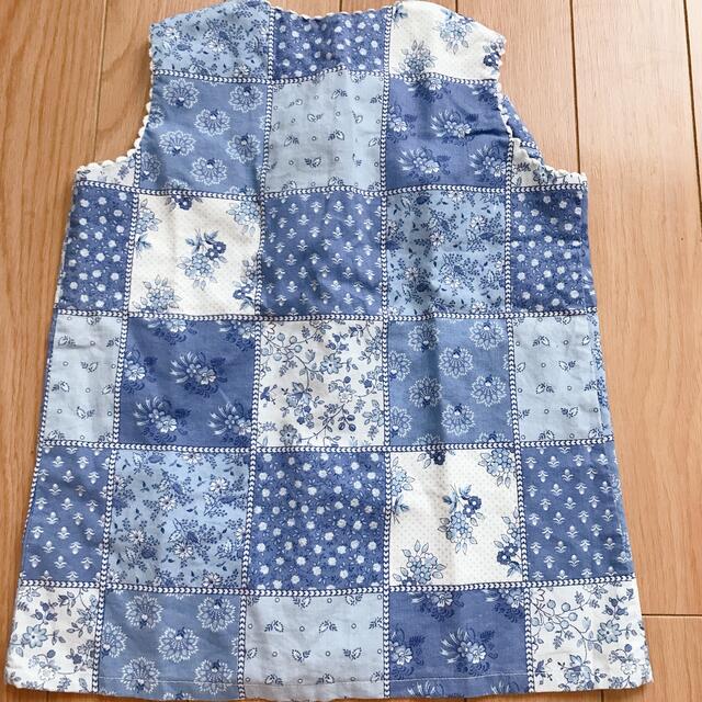 パッチワークプリント　花柄　水色　トップス　サイズ4 キッズ/ベビー/マタニティのキッズ服女の子用(90cm~)(ブラウス)の商品写真