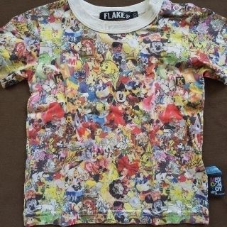 フレイク(FLAKE)のディズニー総柄Tシャツ （男の子も女の子も）(Tシャツ/カットソー)