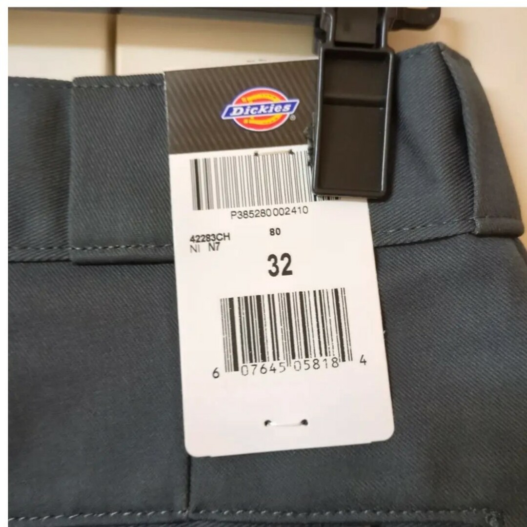 Dickies(ディッキーズ)の新品 32 CH ハーフパンツ ディッキーズ チャコール メンズのパンツ(ショートパンツ)の商品写真