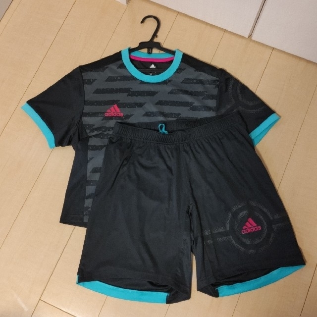 adidas(アディダス)のアディダス ウェア 上下セット スポーツ/アウトドアのサッカー/フットサル(ウェア)の商品写真