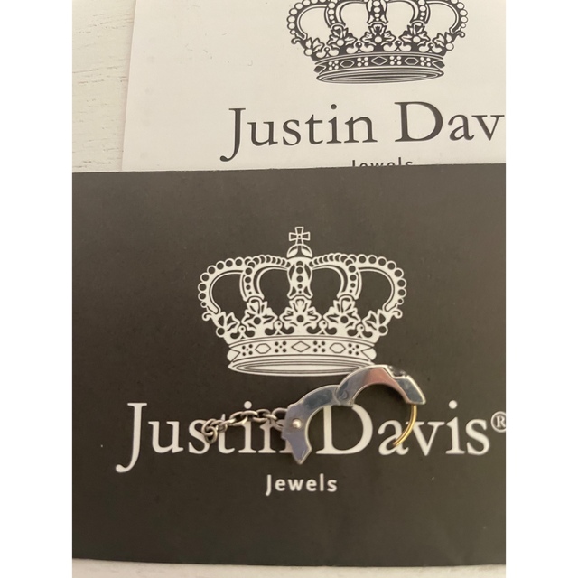 Justin Davis(ジャスティンデイビス)のジャスティンデイビスSEJ782 手錠ピアス レディースのアクセサリー(ピアス)の商品写真