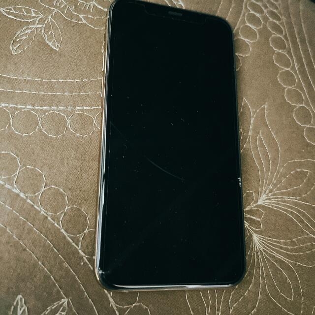 iPhone11pro 512GB 画面割れ