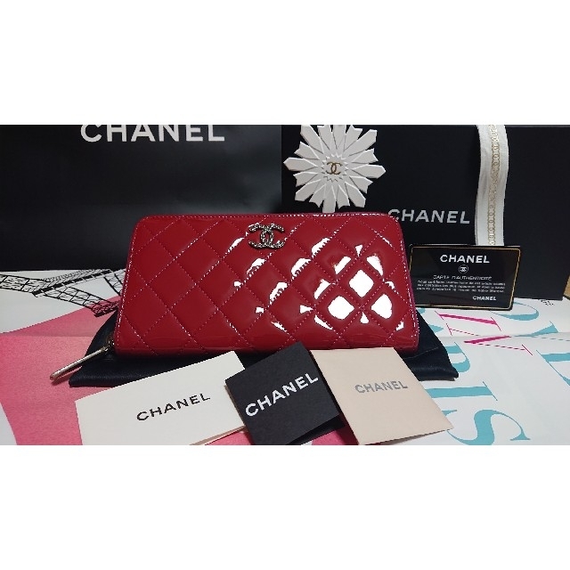 CHANEL ブリリアント マトラッセ ココマーク ラウンドジップ 長財布