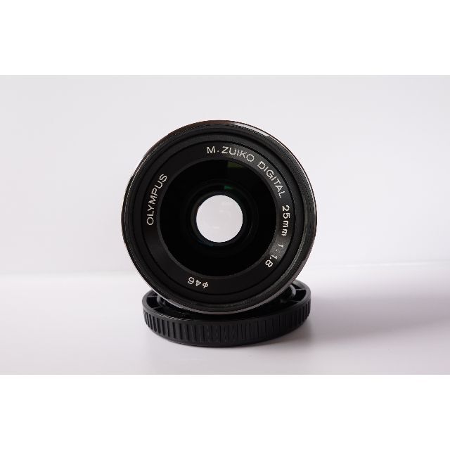 OLYMPUS(オリンパス)のオリンパスM.ZUIKO DIGITAL 25mm f1.8 スマホ/家電/カメラのカメラ(レンズ(単焦点))の商品写真