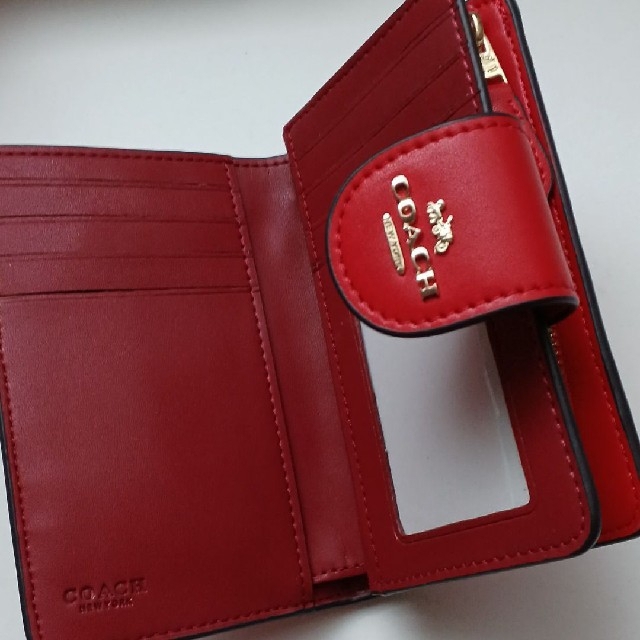 新品未使用 COACH コーチ二つ折り財布 キルティングレザー レッド