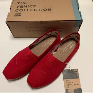 トムズ(TOMS)のTOMS スリッポン　24.5(スリッポン/モカシン)