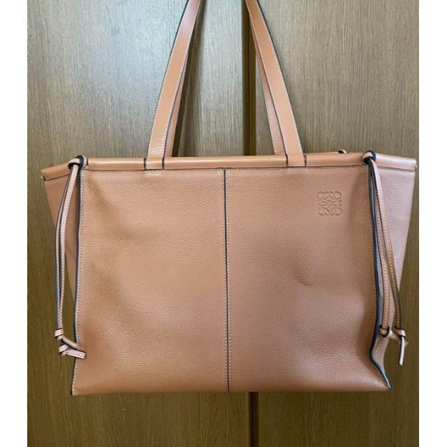 メーカー再生品】 LOEWE - ロエベ クッショントート ライトキャメルの