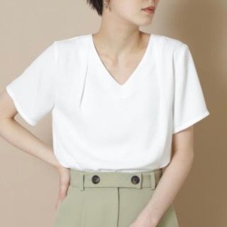 エヌナチュラルビューティーベーシック(N.Natural beauty basic)のN. タックドレープ半袖ブラウス ホワイト M(シャツ/ブラウス(半袖/袖なし))