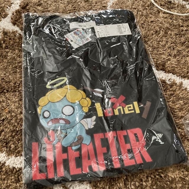 WEGO(ウィゴー)のLIFEAFTER ライフアフターTシャツサコッシュセット メンズのトップス(シャツ)の商品写真