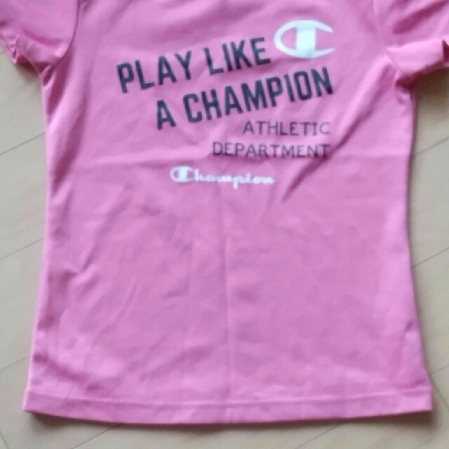 Champion(チャンピオン)のキッズ　チャンピオンTシャツ150 キッズ/ベビー/マタニティのキッズ服女の子用(90cm~)(Tシャツ/カットソー)の商品写真