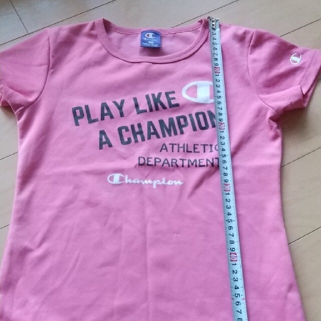 Champion(チャンピオン)のキッズ　チャンピオンTシャツ150 キッズ/ベビー/マタニティのキッズ服女の子用(90cm~)(Tシャツ/カットソー)の商品写真