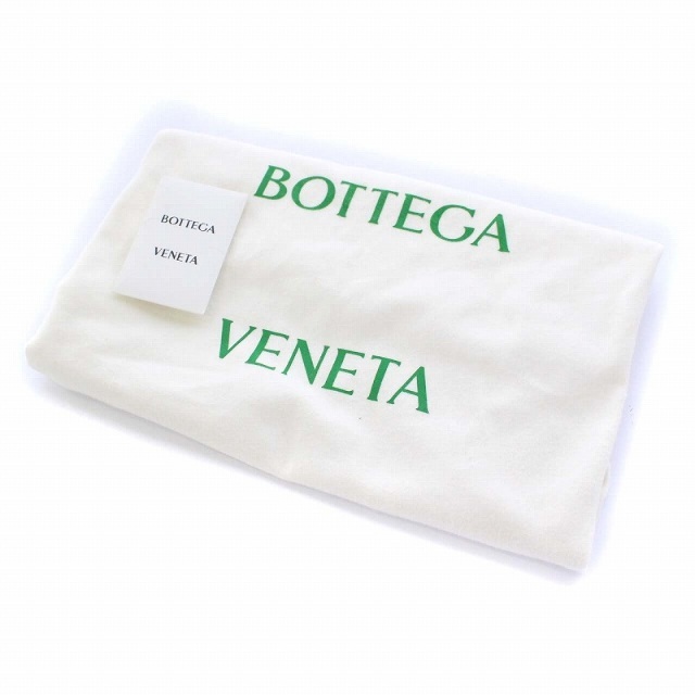 Bottega Veneta(ボッテガヴェネタ)のボッテガヴェネタ リストレット付き シアリングポーチ トライアングル ファー レディースのファッション小物(ポーチ)の商品写真