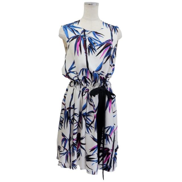 EMILIO PUCCI - エミリオプッチ リーフ柄 シルク ノースリーブドレス ワンピース レディース 白×マルチ 40 フレア リボン Emilio Pucci
