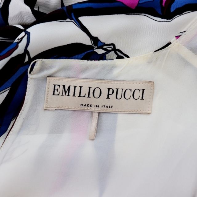 EMILIO PUCCI(エミリオプッチ)のエミリオプッチ リーフ柄 シルク ノースリーブドレス ワンピース レディース 白×マルチ 40 フレア リボン Emilio Pucci レディースのワンピース(ひざ丈ワンピース)の商品写真