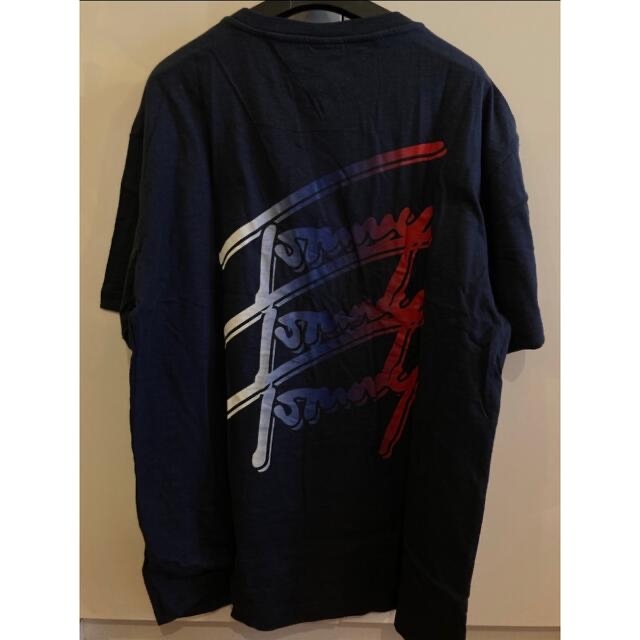 TOMMY HILFIGER(トミーヒルフィガー)の新品未使用！　トミージーンズ　オーガニックコットンTシャツ ネイビーXL メンズのトップス(Tシャツ/カットソー(半袖/袖なし))の商品写真