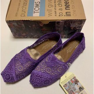 トムズ(TOMS)のTOMS スリッポン　22.5(スリッポン/モカシン)