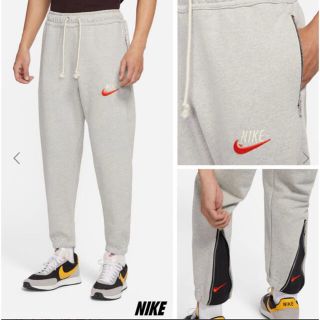 ナイキ(NIKE)のNIKE (スラックス)