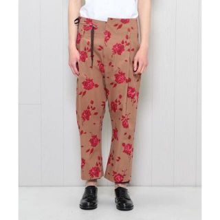 ベッドフォード(BED J.W. FORD)のBED J.W FORD 18ss ROSE PANTS 薔薇 花柄(スラックス)