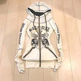 ダイア(d.i.a)のd.i.a ギャル　ガルラ　ブラッククイーン　スキニーリップ　スカル　夢展望　(パーカー)