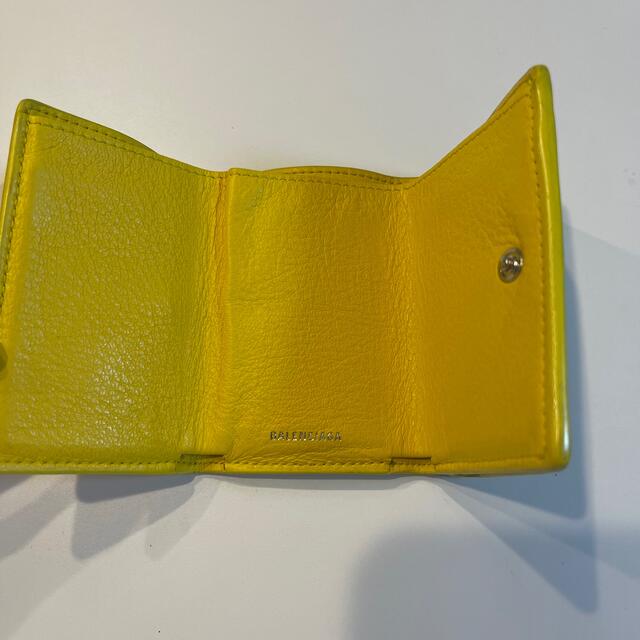 佐々木希 BALENCIAGA ペーパーミニ wallet yellow