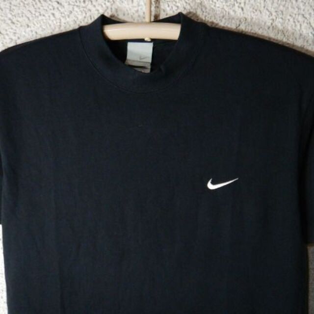 NIKE(ナイキ)の7673　NIKE　ナイキ　半袖　tシャツ　スウォッシュ　刺繍　ロゴ メンズのトップス(Tシャツ/カットソー(半袖/袖なし))の商品写真