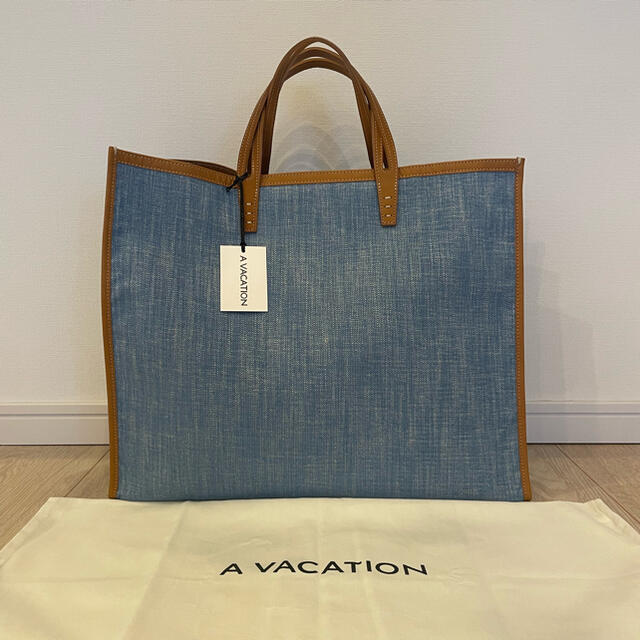 トートバッグA VACATION (アヴァケーション）トートバッグ