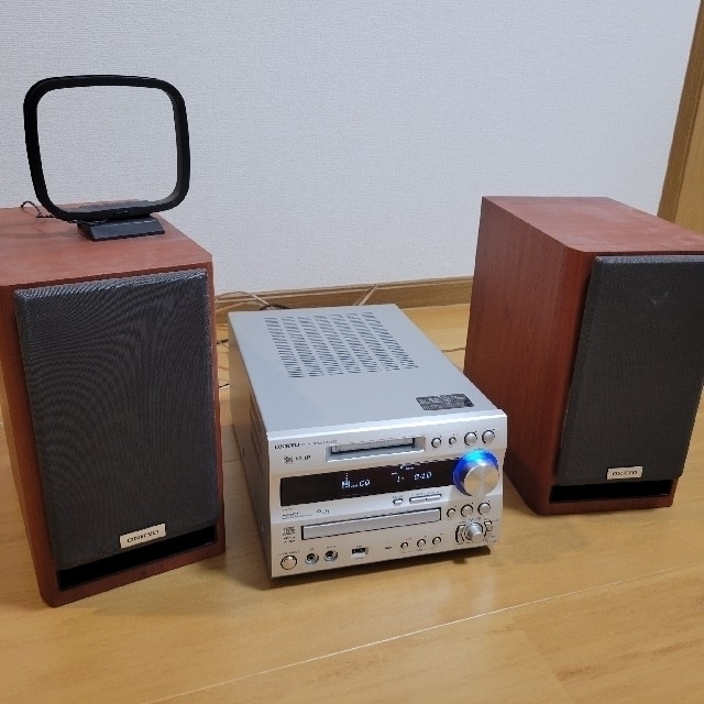 MDコンポ/USB有/ONKYO/ONKYO FR-N7EX 2011年 - アンプ