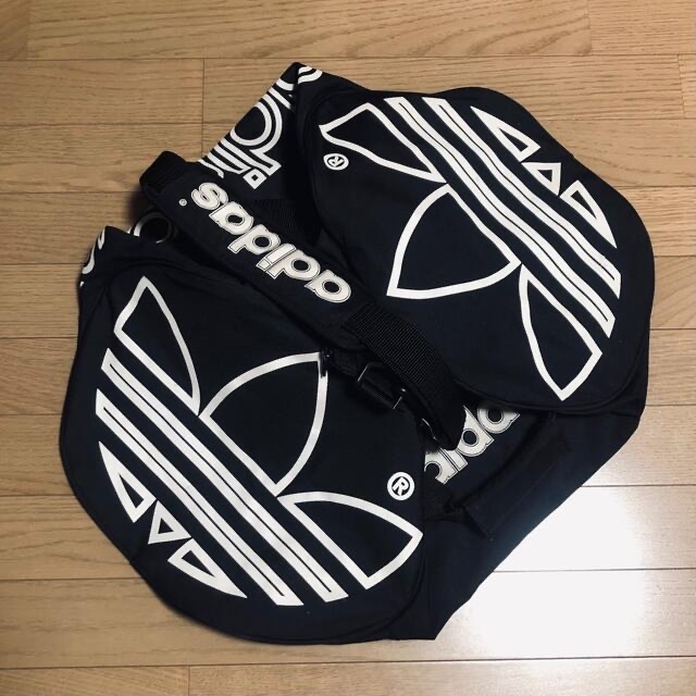 adidas(アディダス)の即購入可【RARE】デッドストック adidas ビッグサイズ ドラム バッグ メンズのバッグ(ドラムバッグ)の商品写真