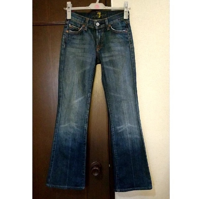 7 for all mankind(セブンフォーオールマンカインド)の7 For All Mankind デニム レディースのパンツ(デニム/ジーンズ)の商品写真