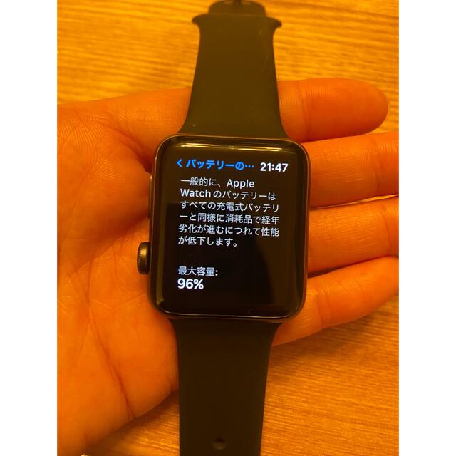 Apple Watch(アップルウォッチ)のうまごんさん　アップルウォッチシリーズ3 メンズの時計(腕時計(デジタル))の商品写真