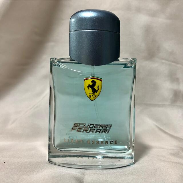 Ferrari フェラーリ　香水　ライトエッセンス　オードトワレ75ml