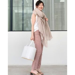 アパルトモンドゥーズィエムクラス(L'Appartement DEUXIEME CLASSE)の新品タグ付き★アパルトモン MAISON DE VACANCESリネンストール(ストール/パシュミナ)