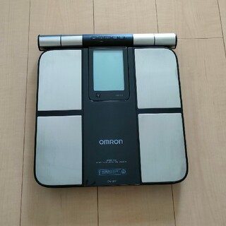 オムロン(OMRON)のオムロン　体重体組成計　カラダスキャン　KRD-703T(体重計/体脂肪計)