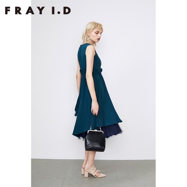 FRAY I.D(フレイアイディー)の新品タグつき❤︎ FRAY I.Dタックフリルチュールドレス レディースのワンピース(ひざ丈ワンピース)の商品写真