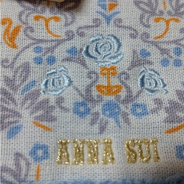 ANNA SUI(アナスイ)の【新品未使用】アナスイ  ハンドタオル レディースのファッション小物(ハンカチ)の商品写真
