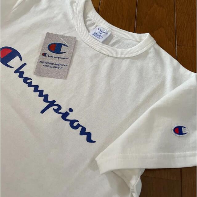 Champion(チャンピオン)の新品❤️チャンピオン Ｔシャツ ビッグロゴ 160 レディースM 白 レディースのトップス(Tシャツ(半袖/袖なし))の商品写真