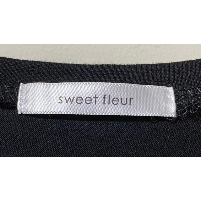 しまむら(シマムラ)のsweet fleur☆新品☆しまむら☆バックプリントTシャツ☆Mサイズ☆ レディースのトップス(Tシャツ(半袖/袖なし))の商品写真