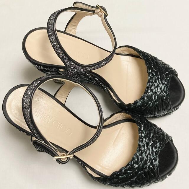 JIMMY CHOO(ジミーチュウ)の【美品】Jimmy Choo「PERLA 120」グリッター刺繍ウェッジサンダル レディースの靴/シューズ(サンダル)の商品写真